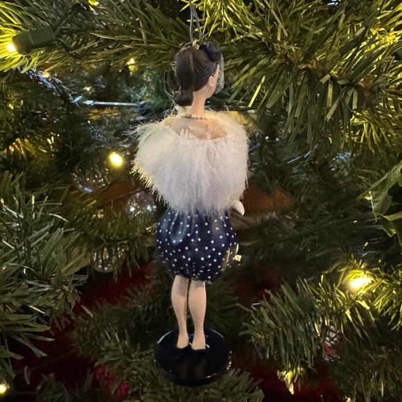 1999 Hallmark Keepsake Barbie Gay Parisienne Christmas Ornament - Picture 3 of 8